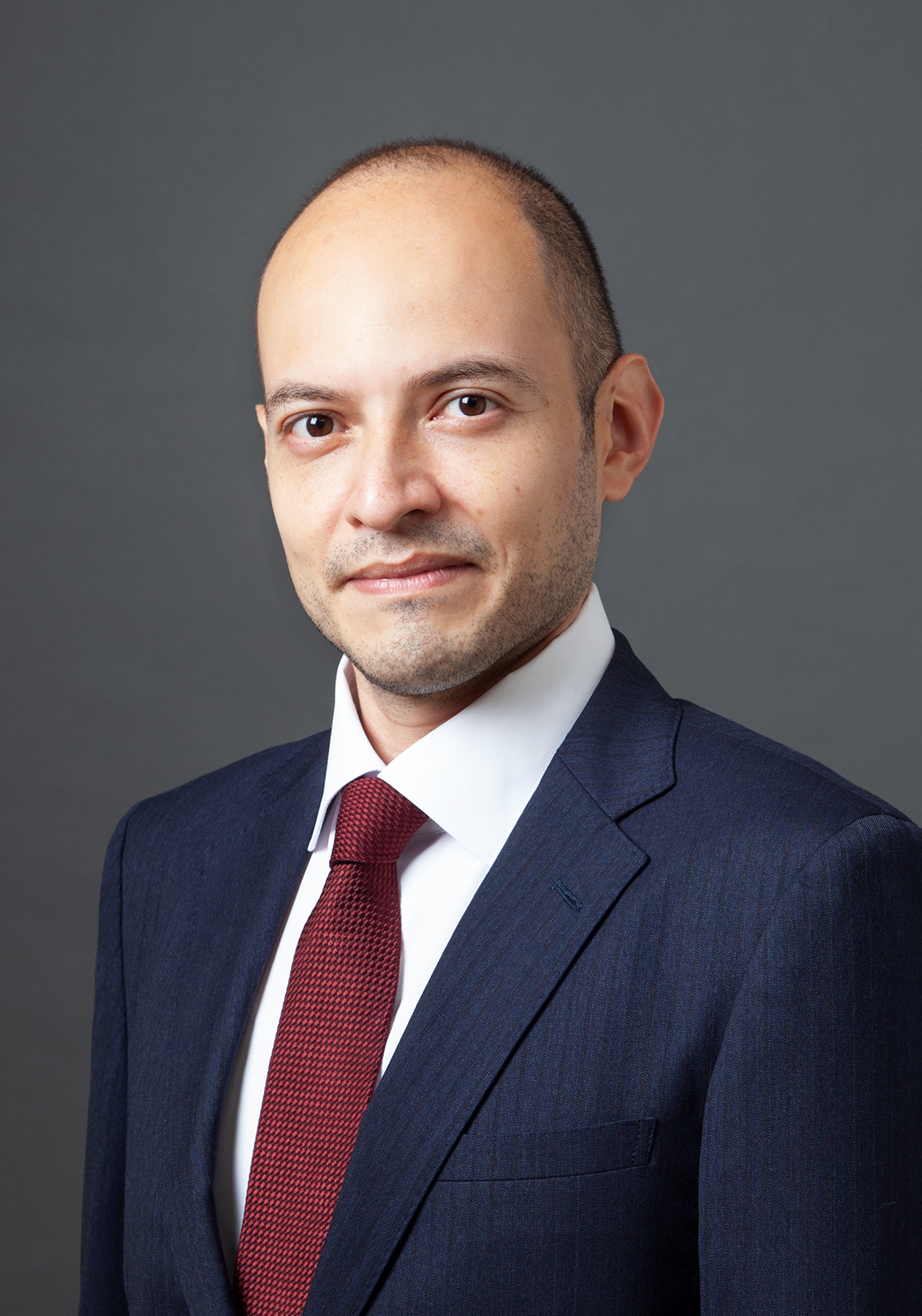 Victor Bastidas Headshot