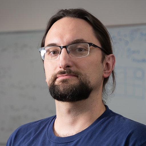 Lukasz Cincio Headshot